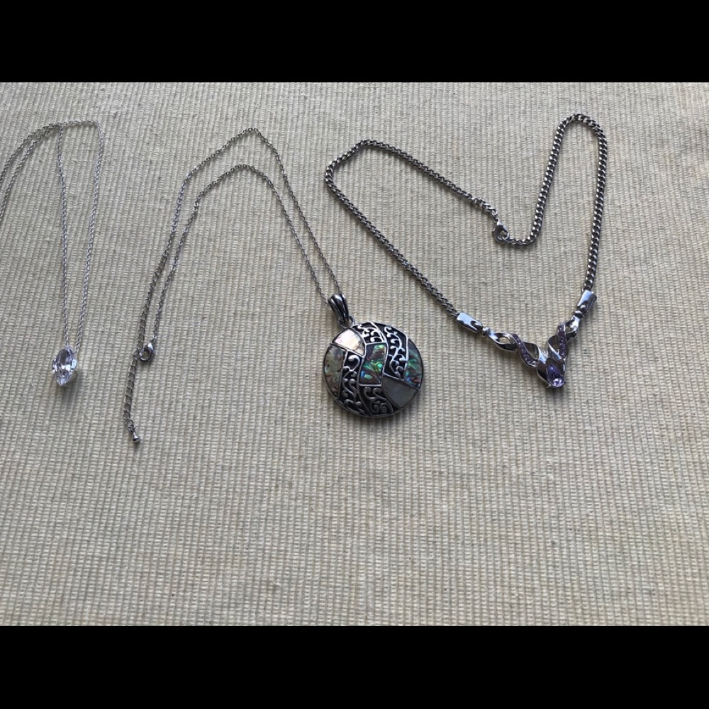 3 pcs of jewelry